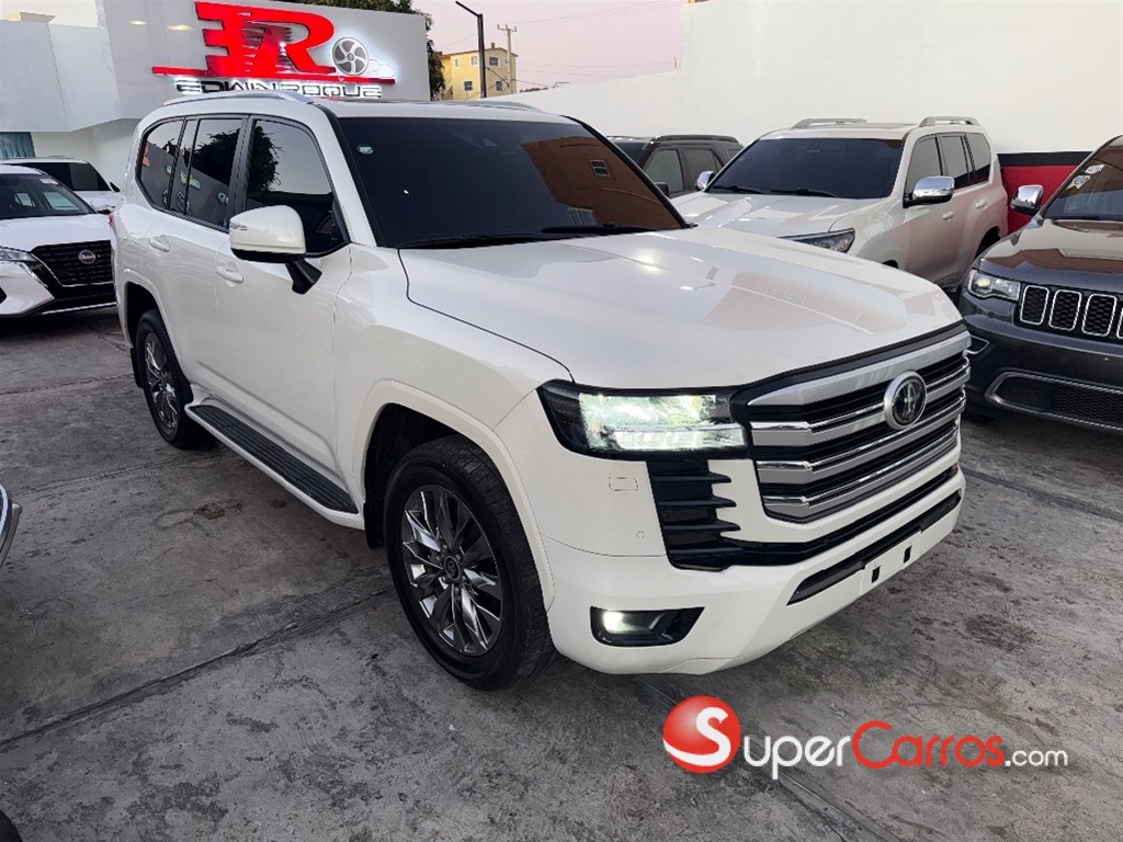 2022 Toyota Land Cruiser 300