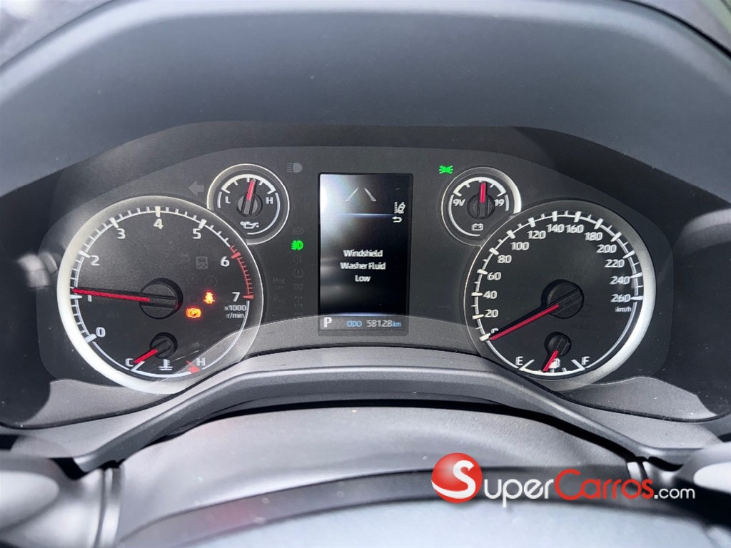 2022 Toyota Land Cruiser 300 — foto 6 / 8