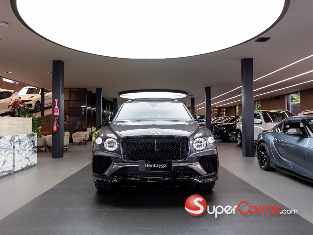 2023 Bentley Bentayga S — foto 4 / 12