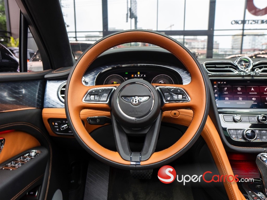 2023 Bentley Bentayga S — foto 6 / 12