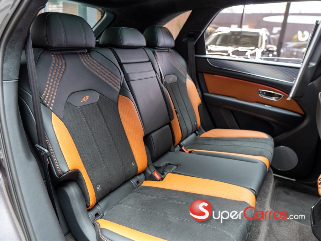 2023 Bentley Bentayga S — foto 9 / 12