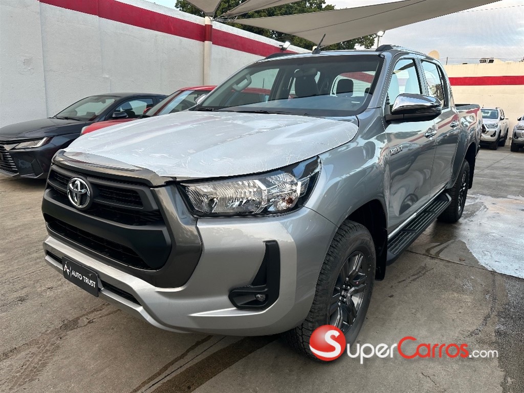 2026 Toyota Hilux 2.4 — foto 5 / 8