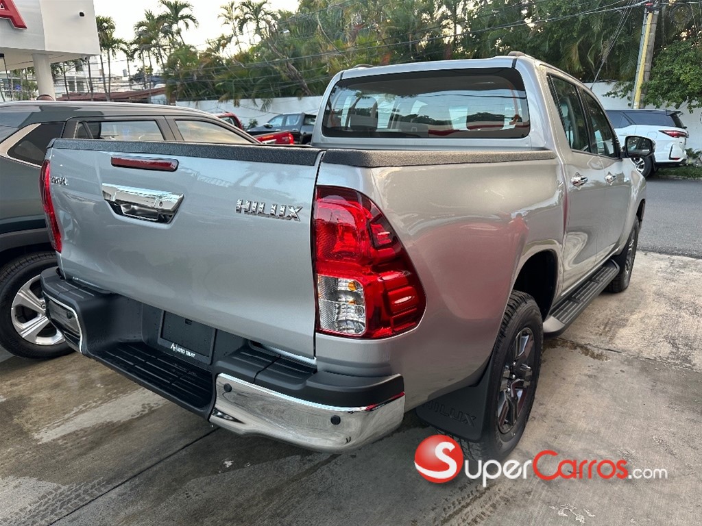 2026 Toyota Hilux 2.4 — foto 6 / 8