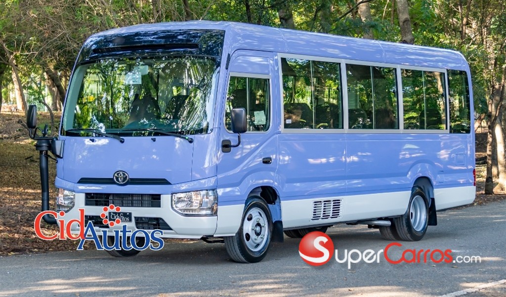 2026 Toyota Coaster — foto 2 / 12