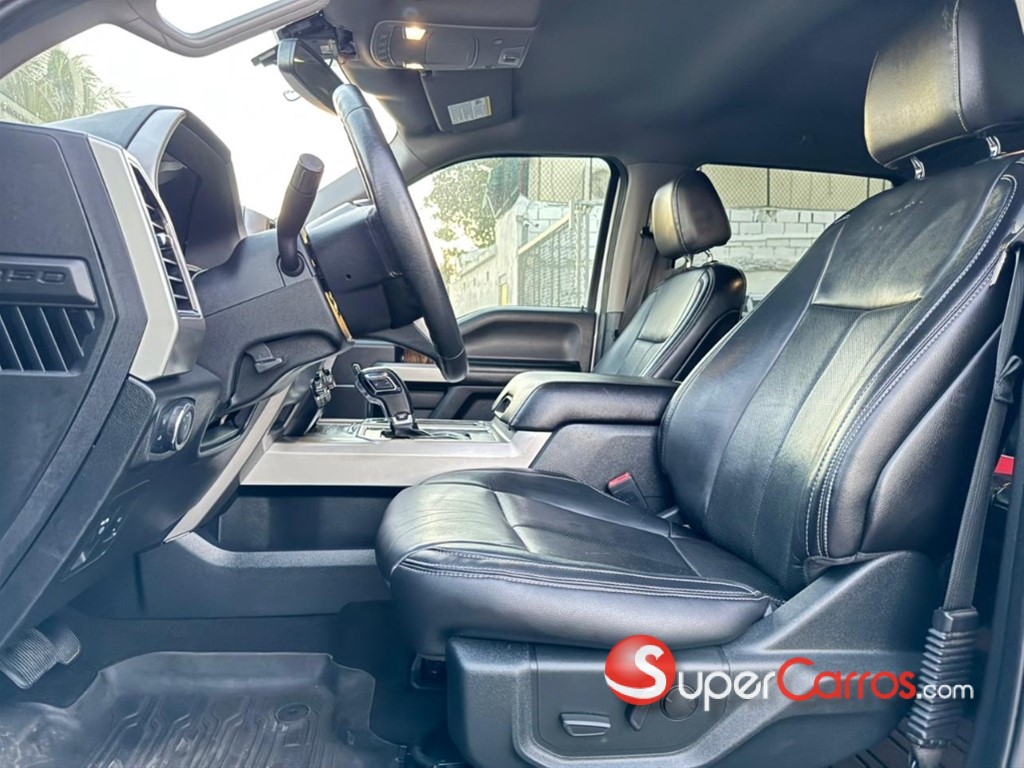 2020 Ford F 150 Lariat — foto 8 / 11