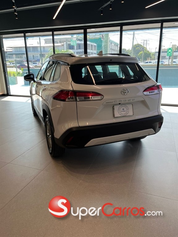 2023 Toyota Corolla Cross — foto 8 / 9