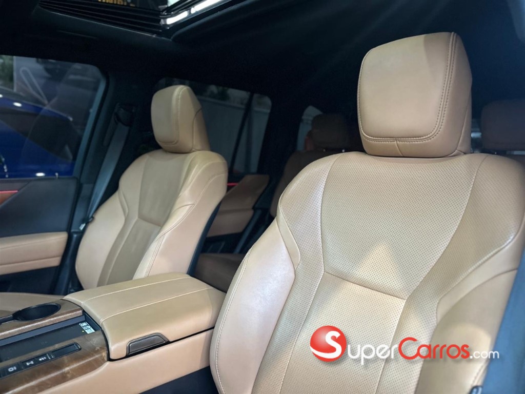 2022 Lexus LX 600 Premium — foto 9 / 12