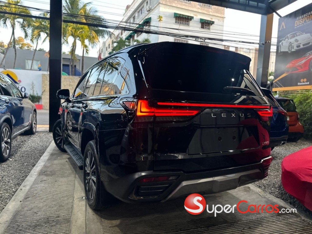 2022 Lexus LX 600 Premium — foto 12 / 12
