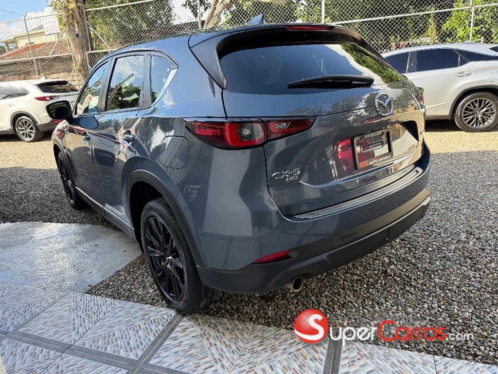 2022 Mazda CX-5 Carbon Edition — foto 3 / 7