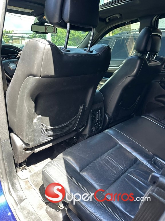 2016 Jeep Grand Cherokee Limited 4x4 — foto 8 / 9