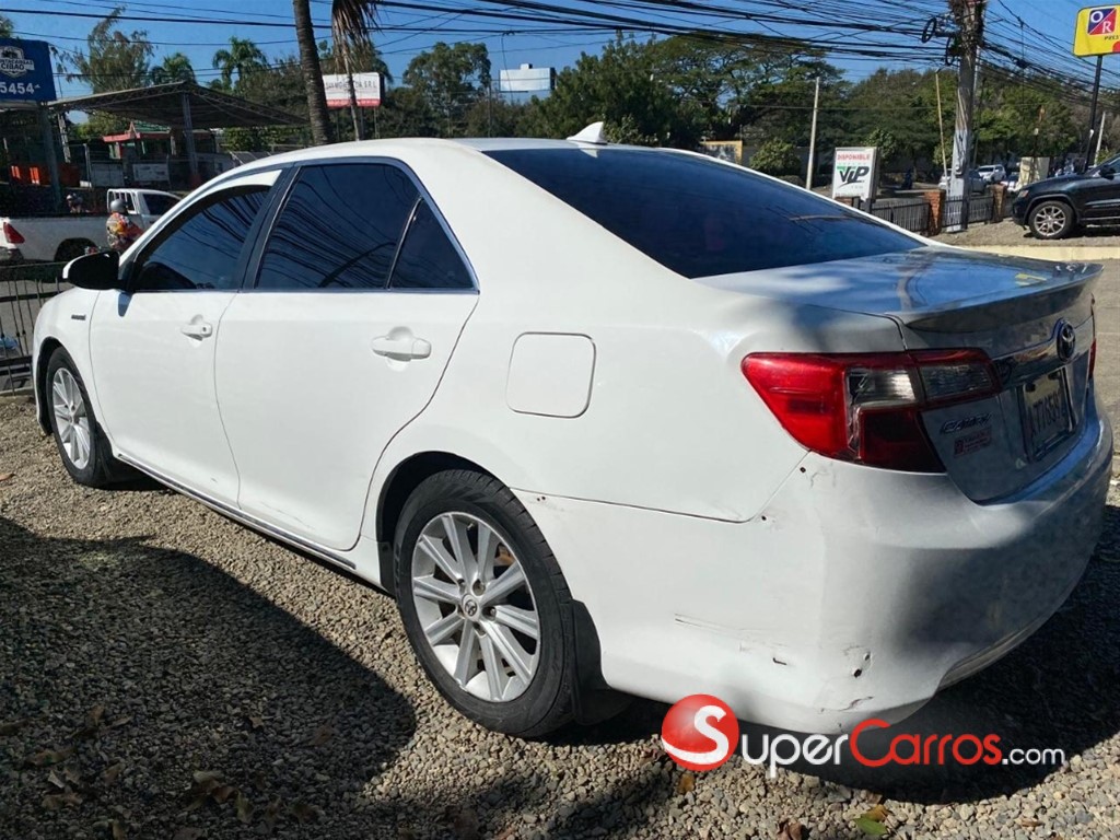 2012 Toyota Camry XLE Hybrid — foto 4 / 10