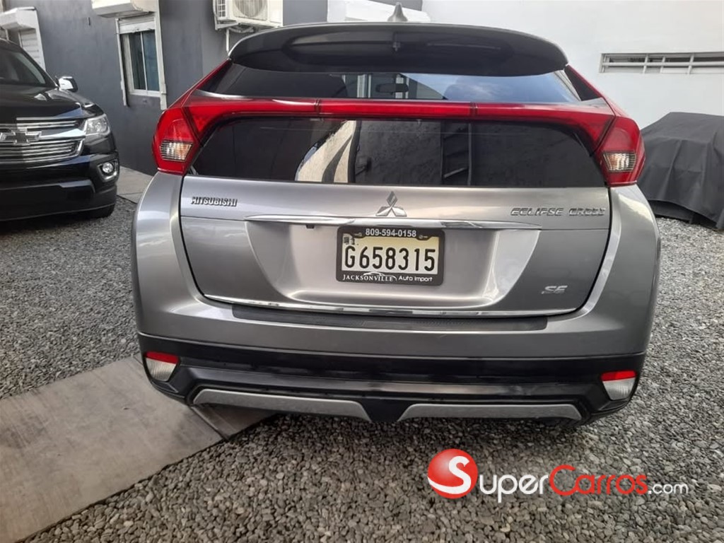 2018 Mitsubishi Motors Eclipse Cross — foto 2 / 12