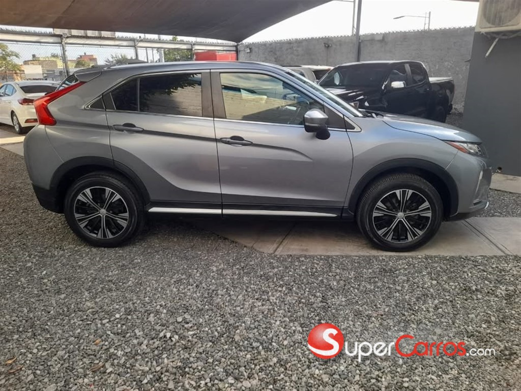 2018 Mitsubishi Motors Eclipse Cross — foto 6 / 12