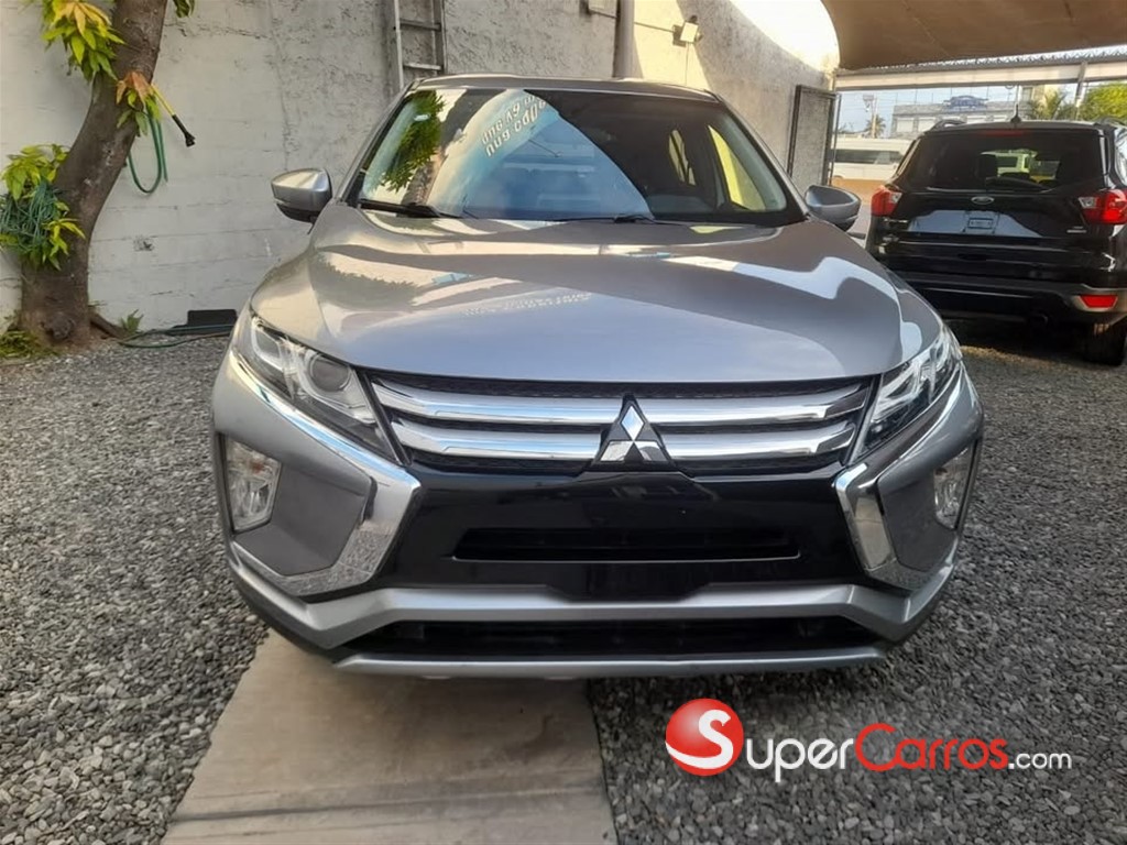 2018 Mitsubishi Motors Eclipse Cross — foto 12 / 12