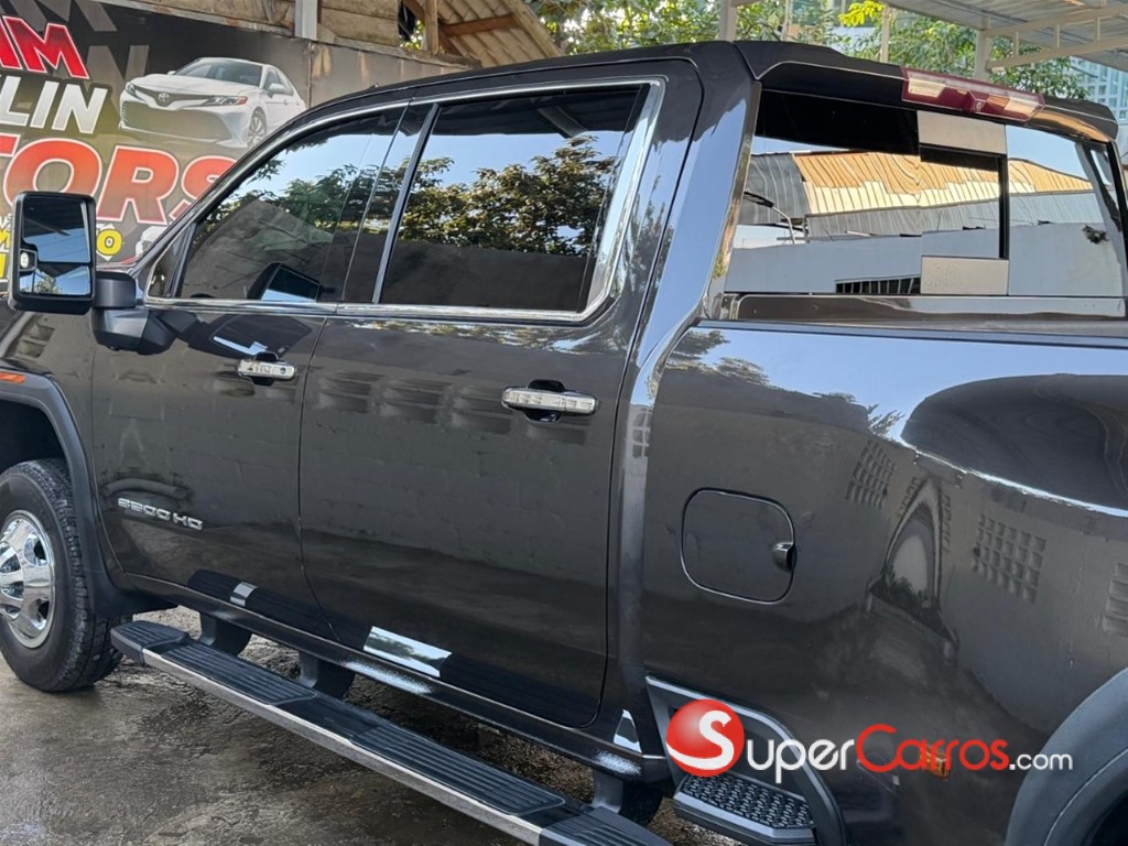 2021 GMC Sierra — foto 5 / 12