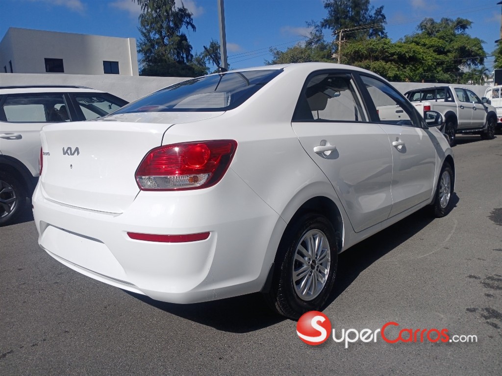 2026 Kia Soluto — foto 3 / 6