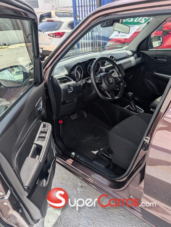 2020 Suzuki Swift — foto 7 / 12