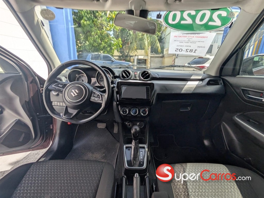 2020 Suzuki Swift — foto 9 / 12