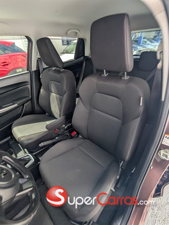 2020 Suzuki Swift — foto 12 / 12