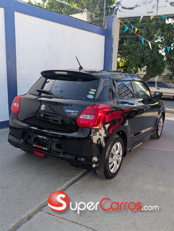 2020 Suzuki Swift RS Sport — foto 6 / 12
