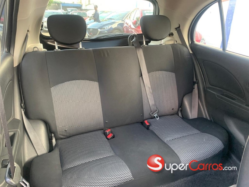 2018 Nissan March — foto 2 / 12