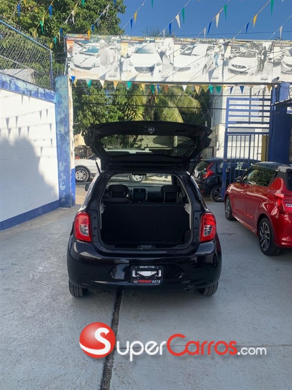 2018 Nissan March — foto 4 / 12