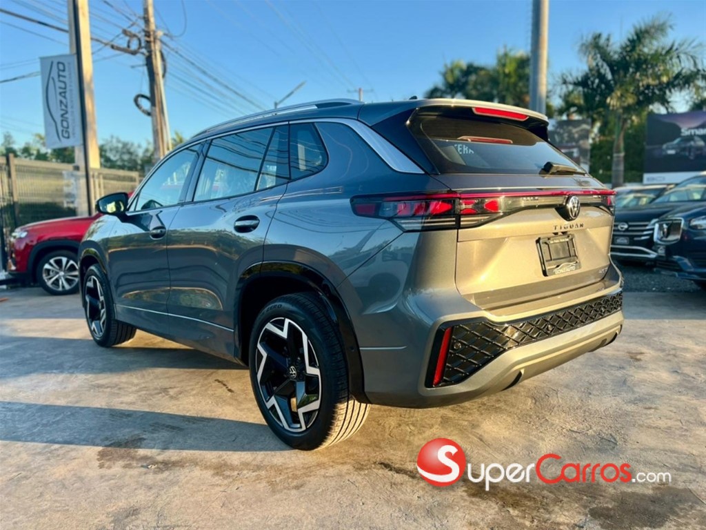 2026 Volkswagen Tiguan R Design — foto 3 / 9