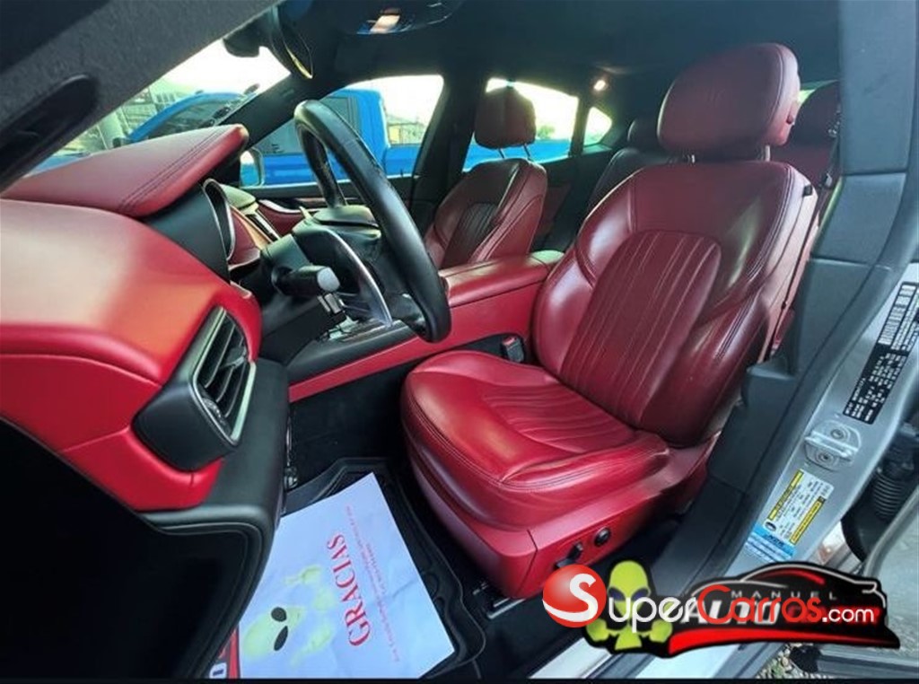2018 Maserati Levante Luxury — foto 5 / 12