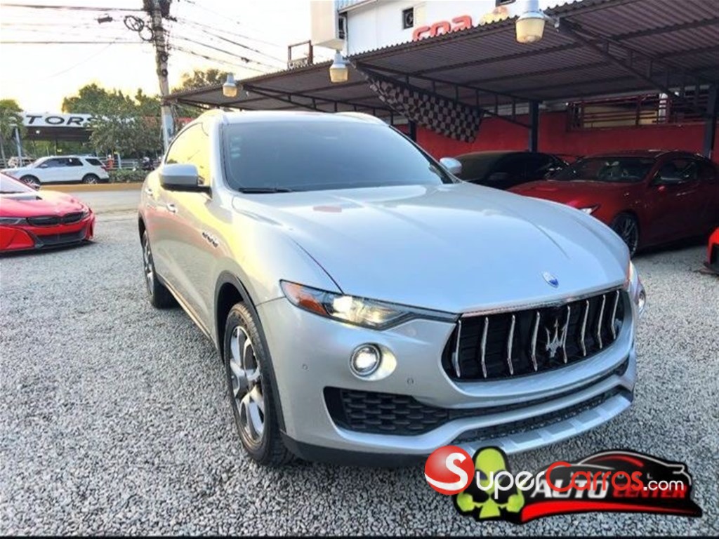 2018 Maserati Levante Luxury — foto 12 / 12