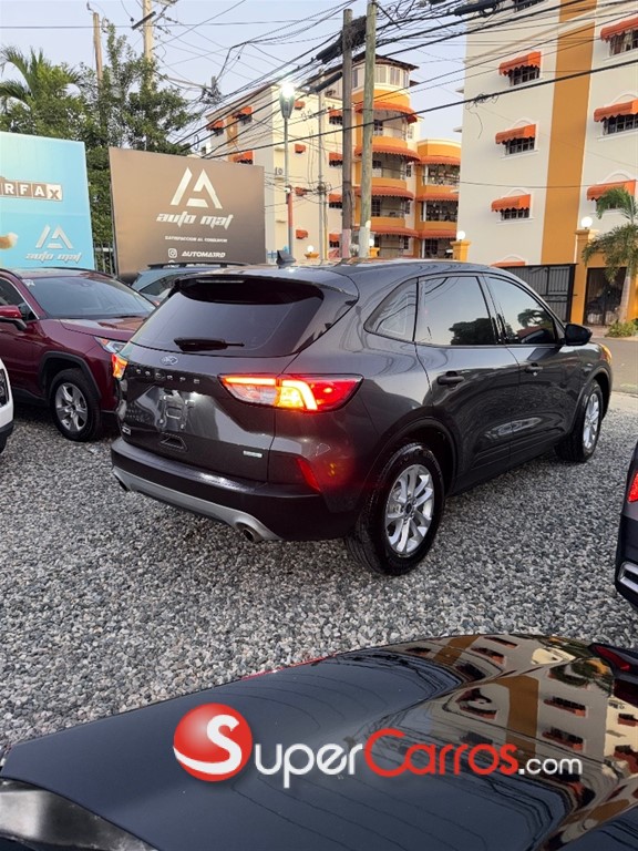 2020 Ford Escape S — foto 4 / 9