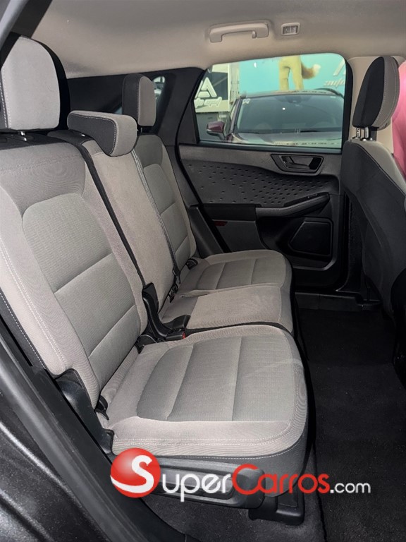 2020 Ford Escape S — foto 7 / 9