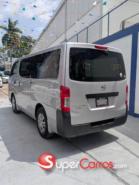 2021 Nissan Caravan — foto 6 / 12
