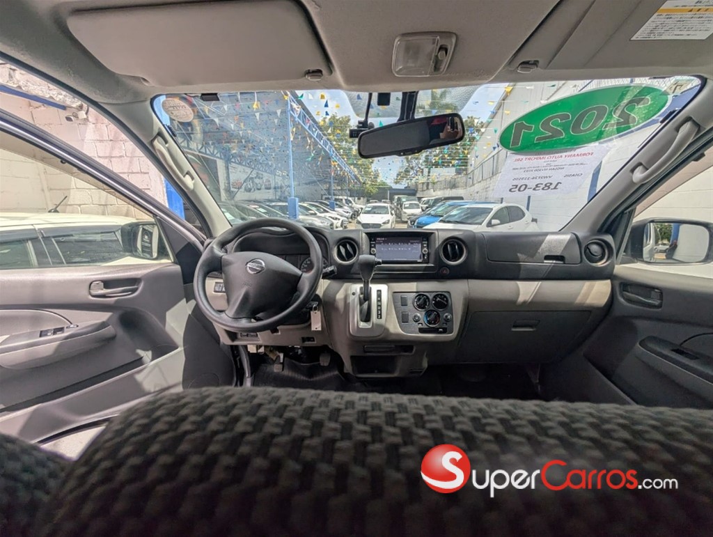 2021 Nissan Caravan — foto 11 / 12