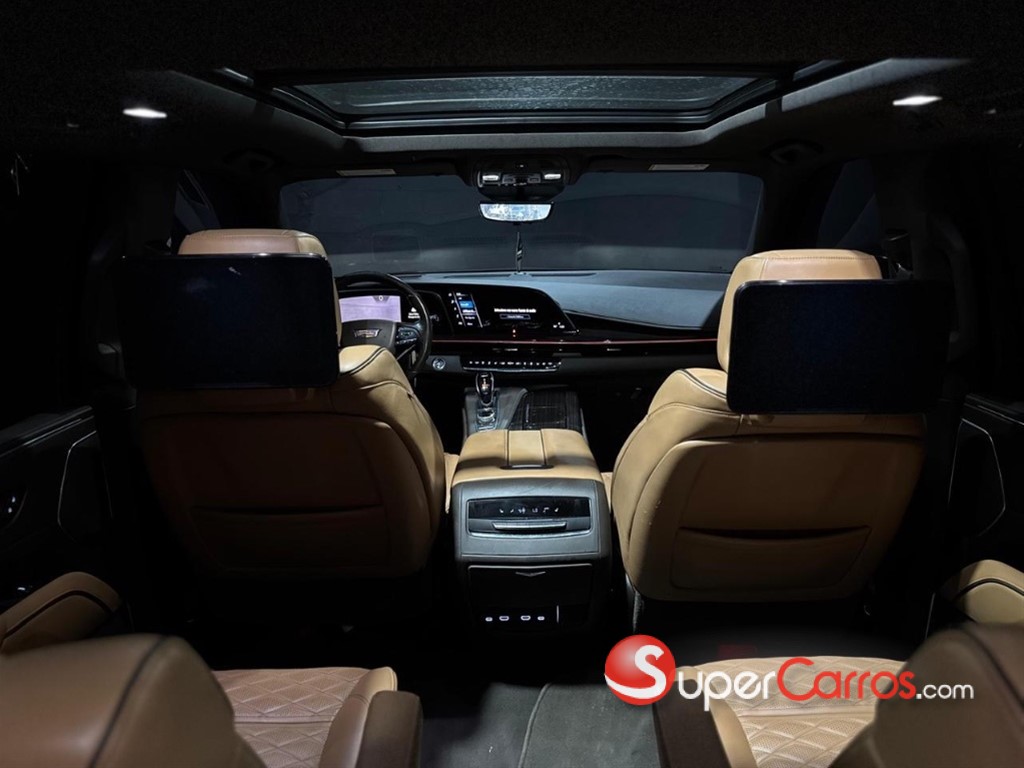 2021 Cadillac Escalade Premium Luxury — foto 12 / 12
