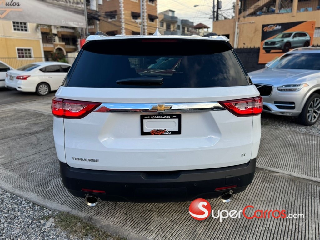 2021 Chevrolet Traverse LT — foto 5 / 10