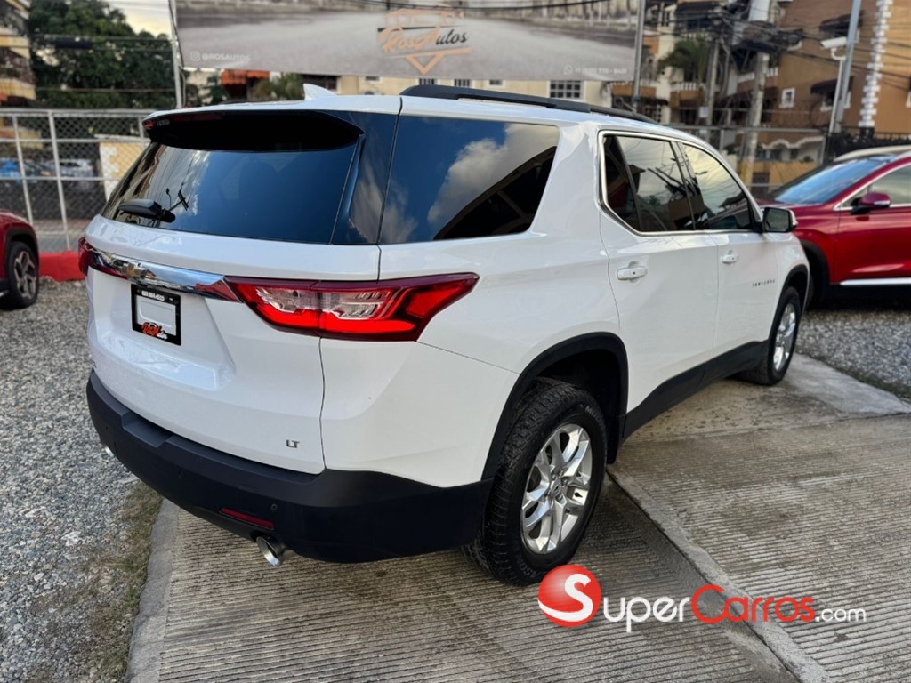 2021 Chevrolet Traverse LT — foto 6 / 10