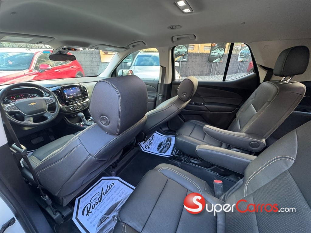 2021 Chevrolet Traverse LT — foto 8 / 10