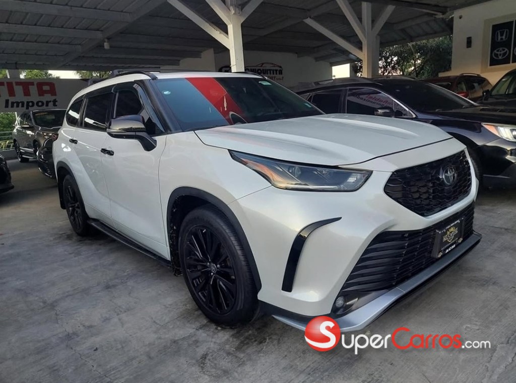 2022 Toyota Highlander XSE — foto 9 / 10