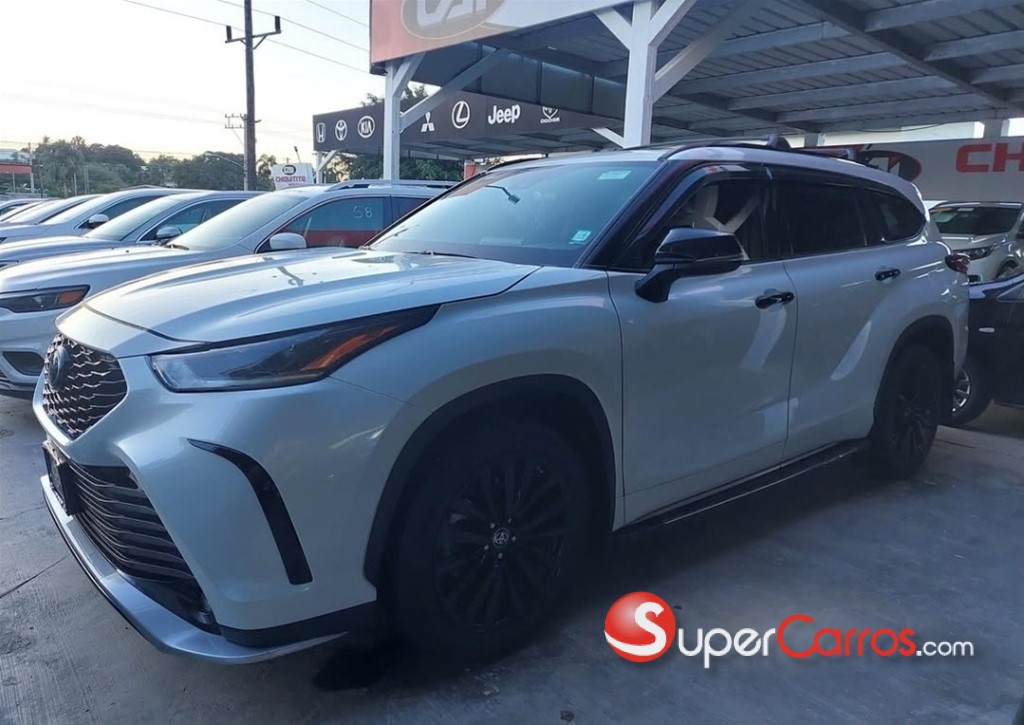2022 Toyota Highlander XSE — foto 10 / 10