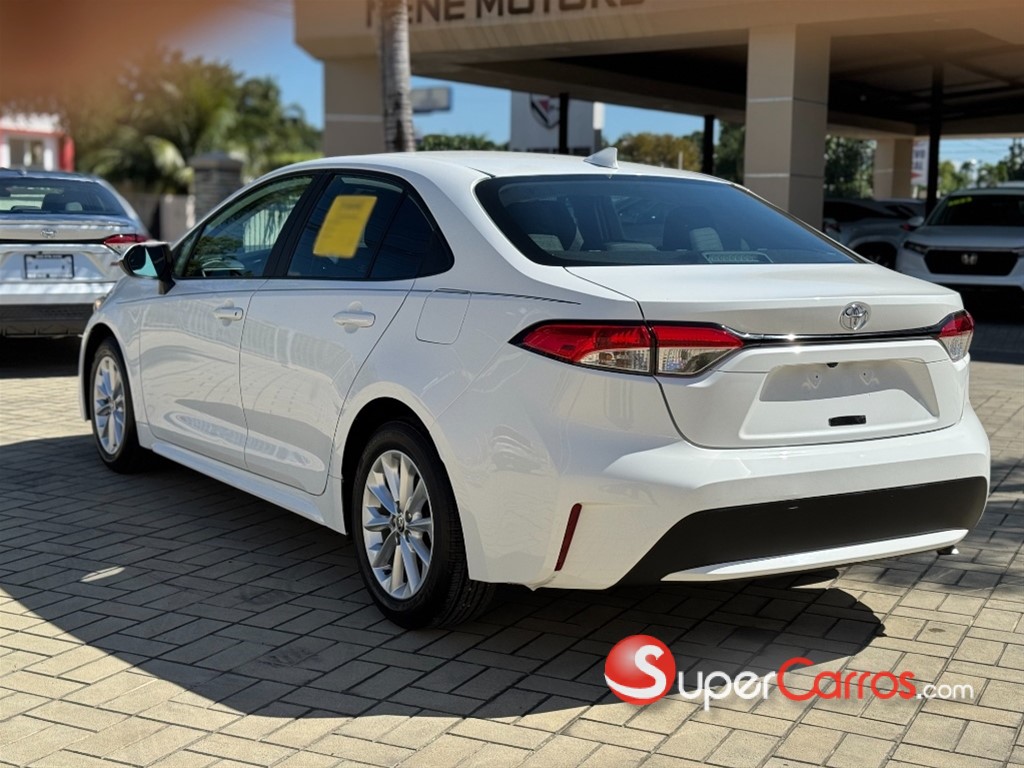 2021 Toyota Corolla LE — foto 3 / 12