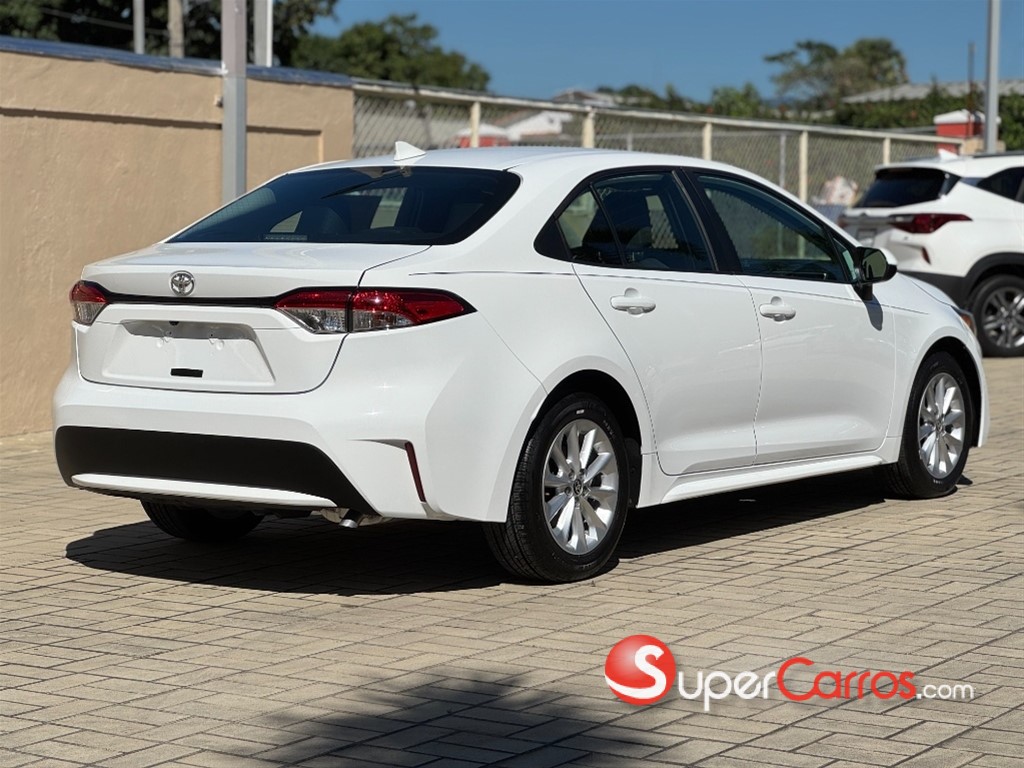 2021 Toyota Corolla LE — foto 4 / 12