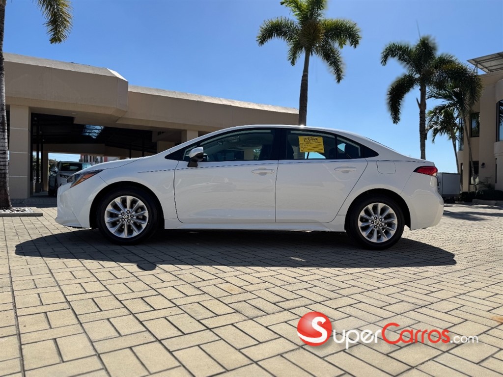 2021 Toyota Corolla LE — foto 5 / 12