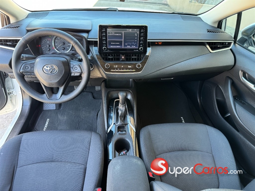 2021 Toyota Corolla LE — foto 8 / 12