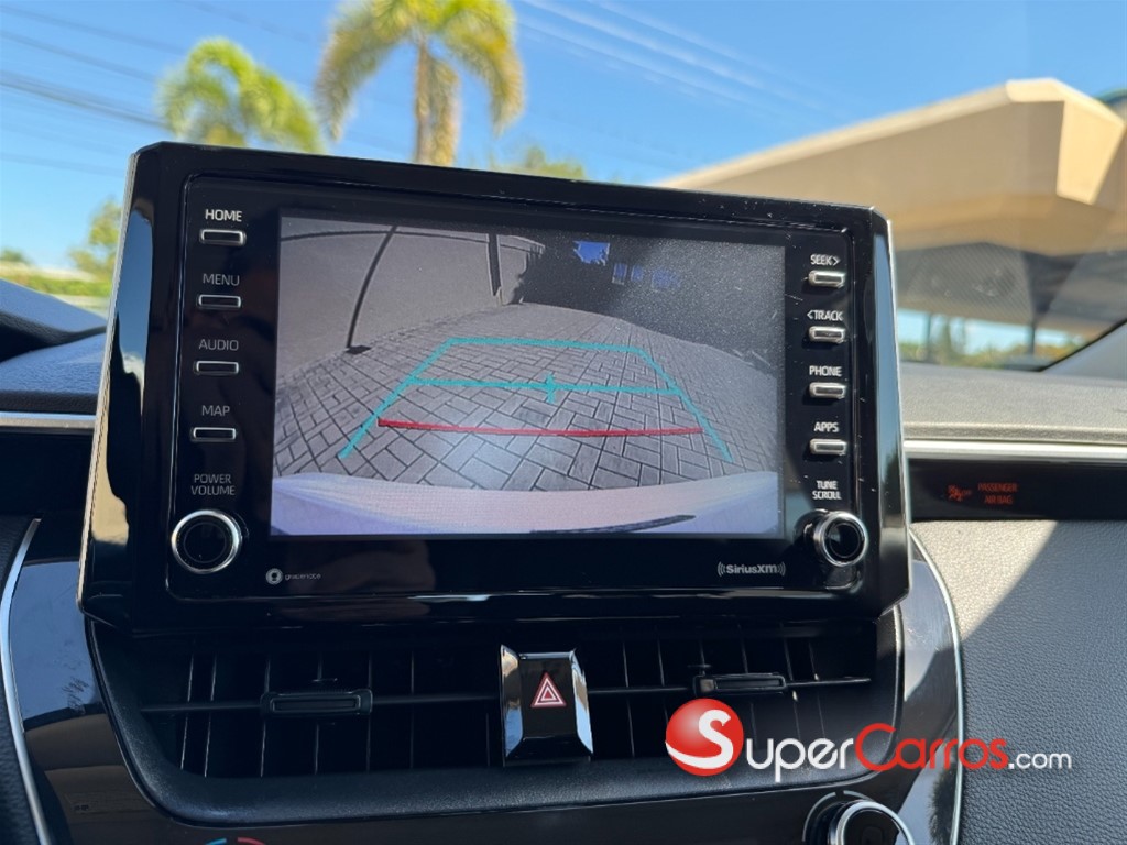 2021 Toyota Corolla LE — foto 9 / 12