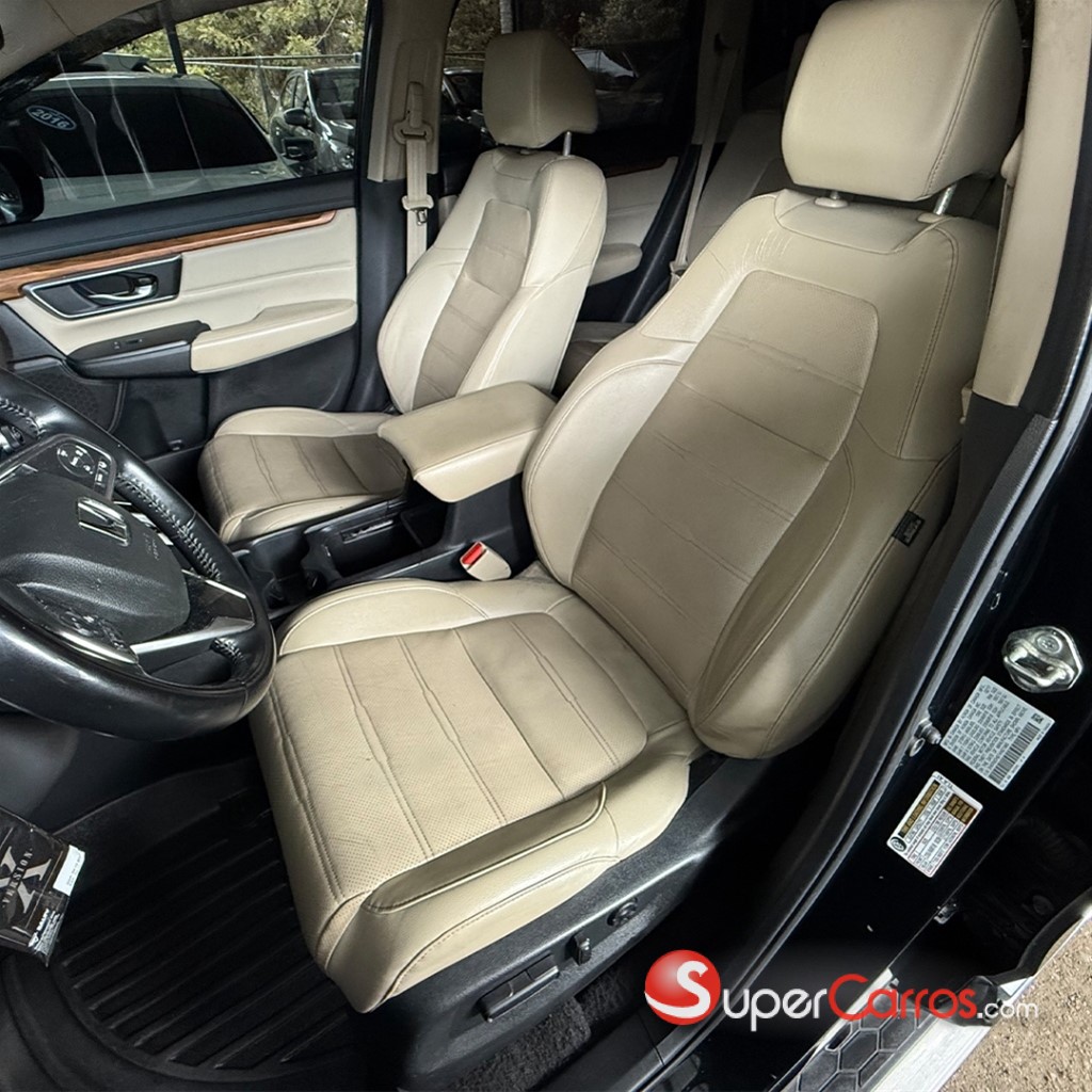 2017 Honda CR-V Touring — foto 8 / 9