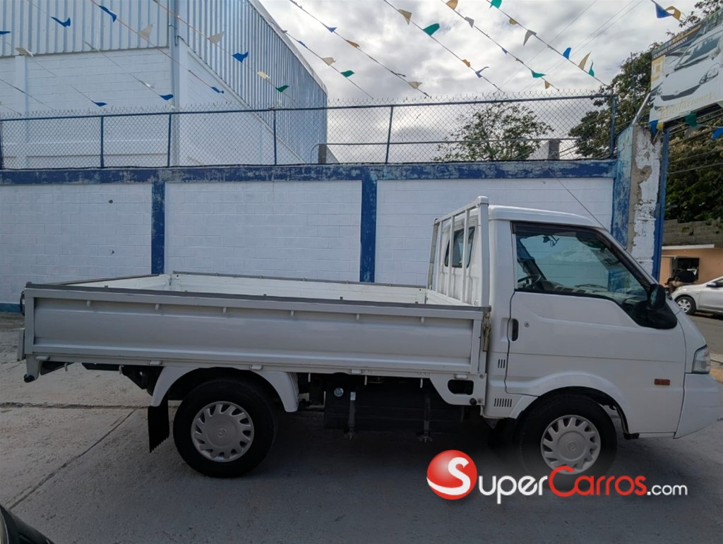 2020 Mazda Bongo — foto 5 / 12