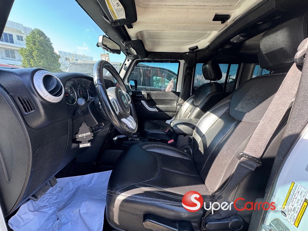 2015 Jeep Wrangler Unlimited Sport — foto 8 / 11