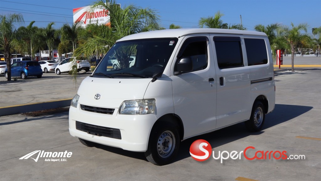 2020 Toyota Town-Ace
