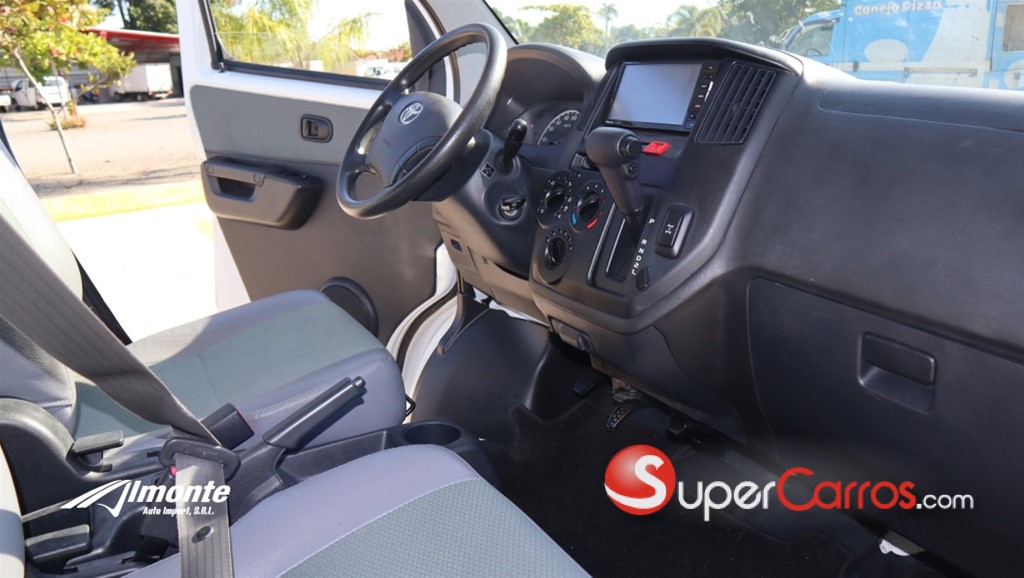 2020 Toyota Town-Ace — foto 6 / 9