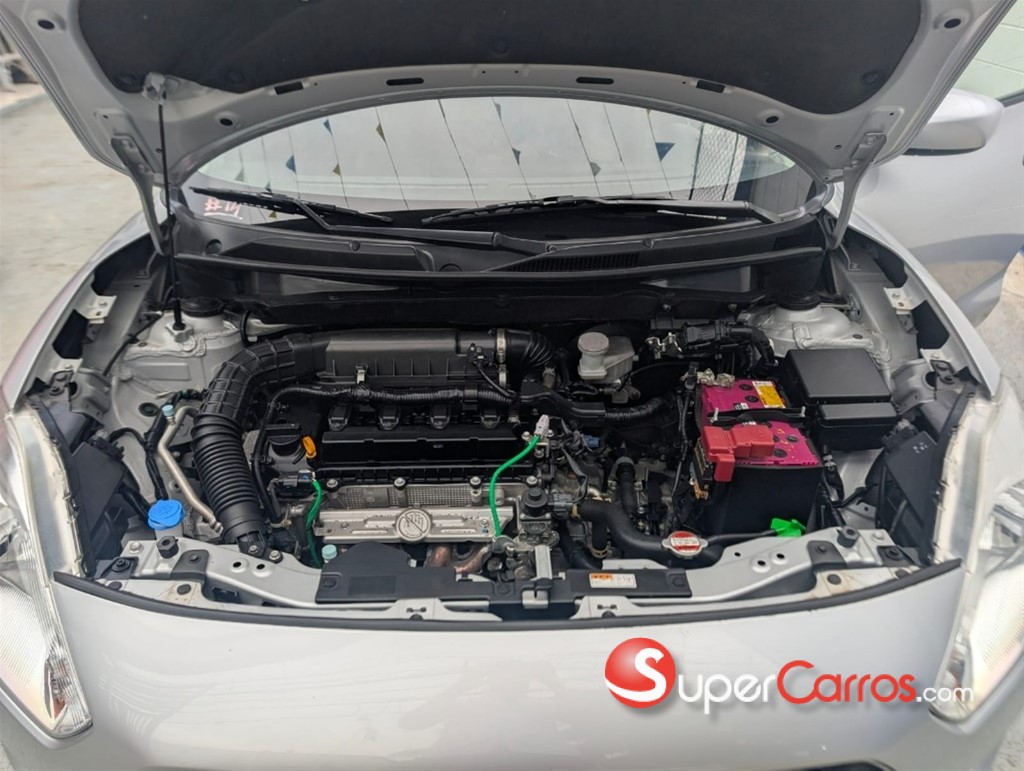 2020 Suzuki Swift — foto 11 / 12